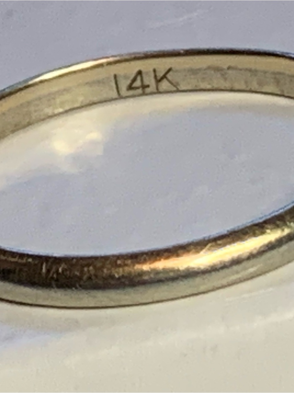 14K Gold Classic Thin Band Women's Ring - Yellow Gold
